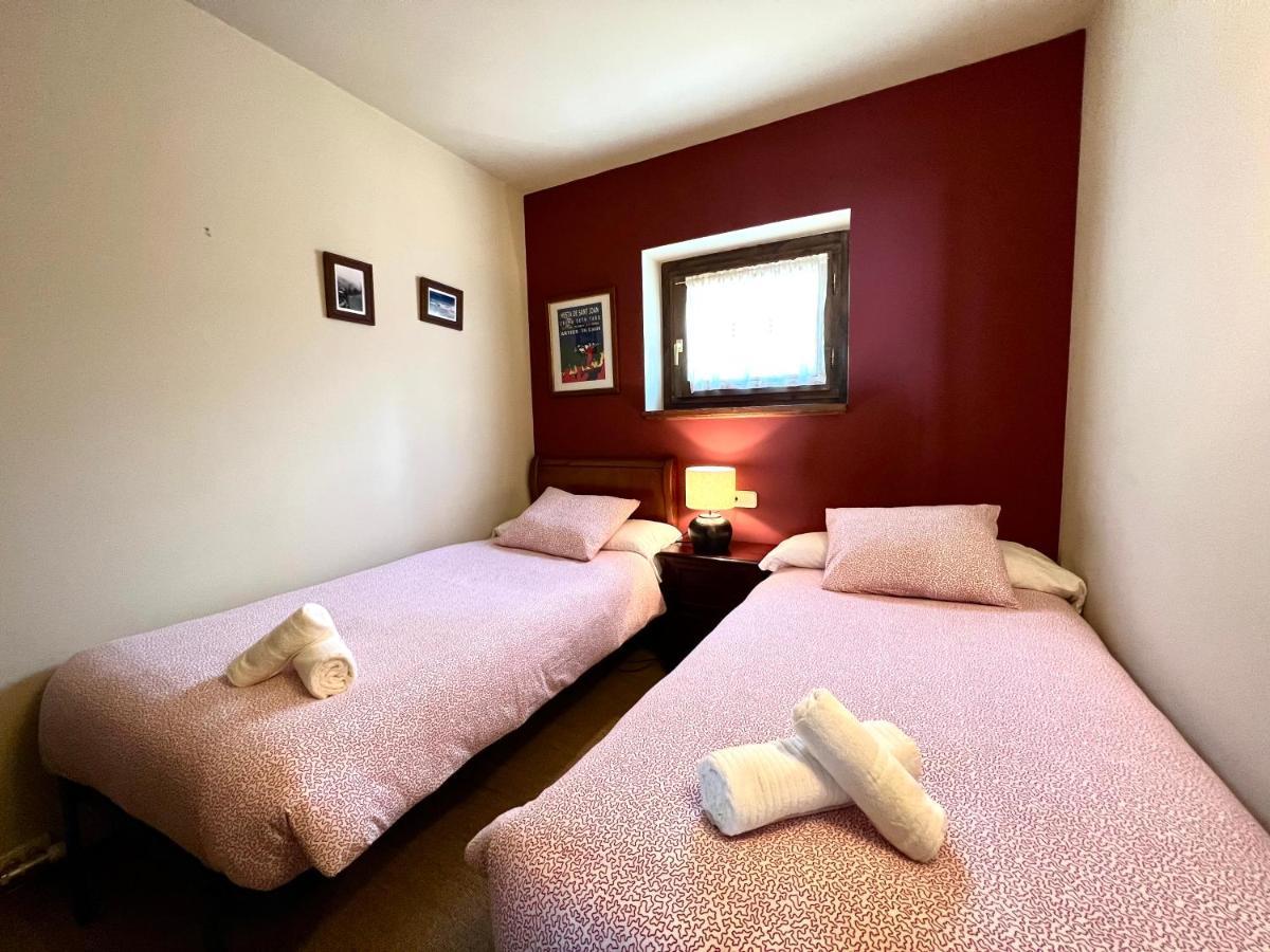 Apartament Cal Berg - Apartamento Garós Zewnętrze zdjęcie