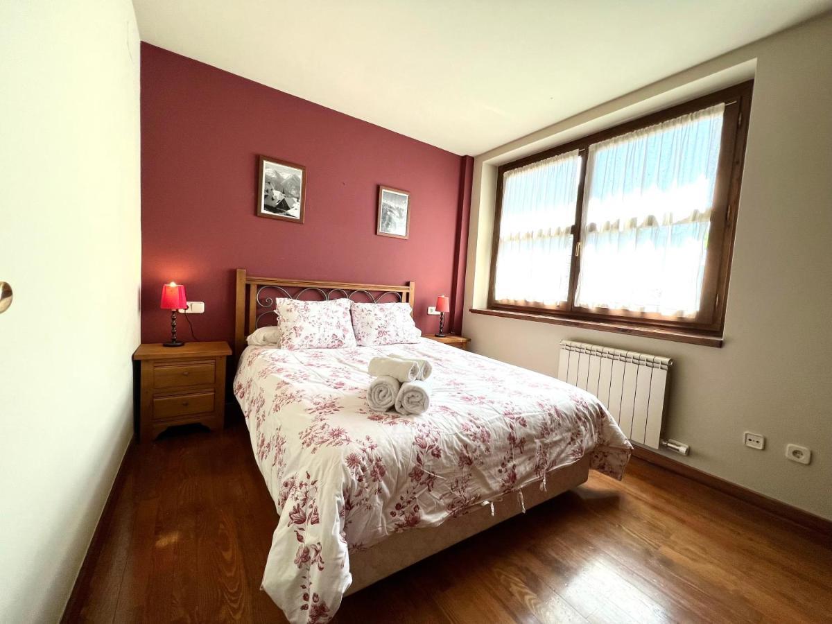 Apartament Cal Berg - Apartamento Garós Zewnętrze zdjęcie